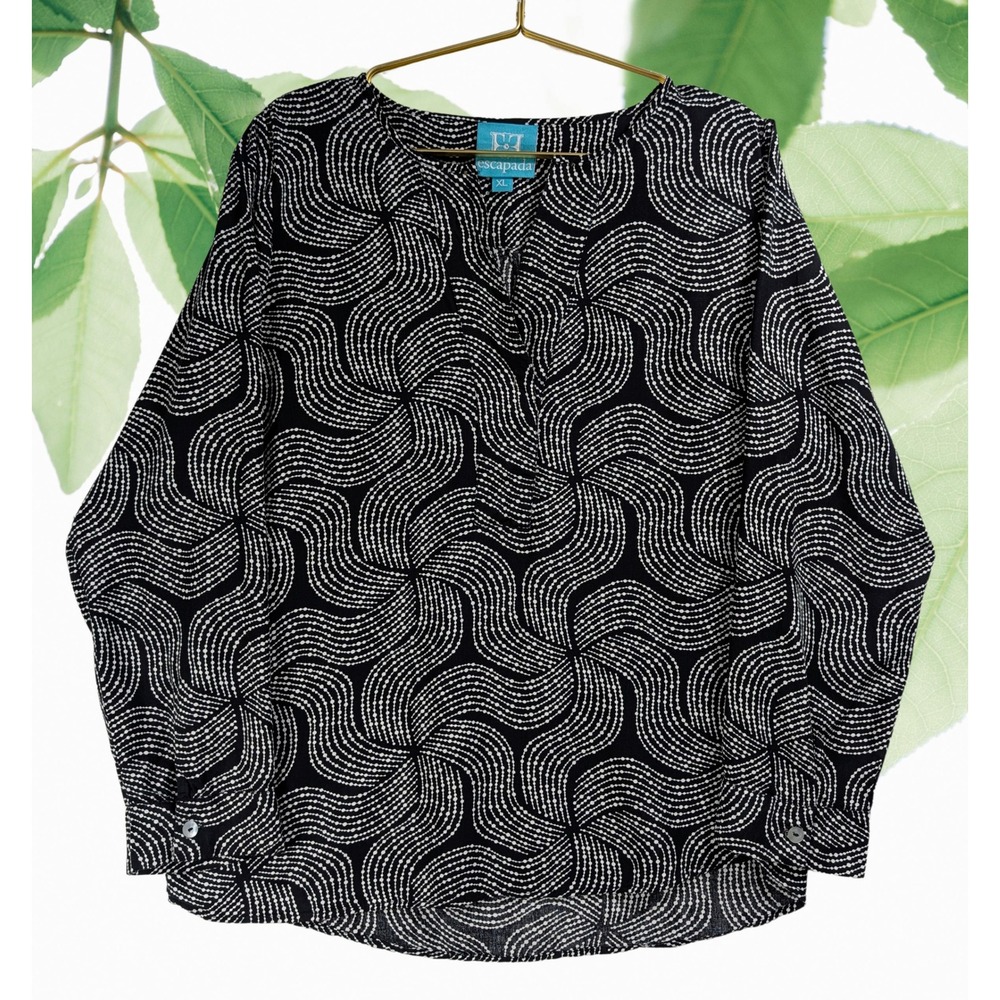 Escapada Sz XL Black White Swirl Print Long Sleeve Tunic Top